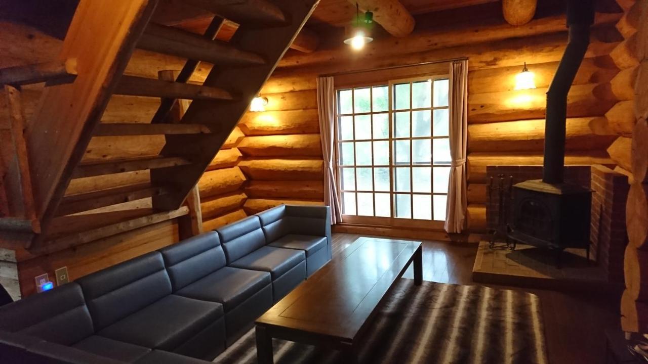 White Tree Log House Madarao Tangram Aparthotel Shinano  Exteriör bild